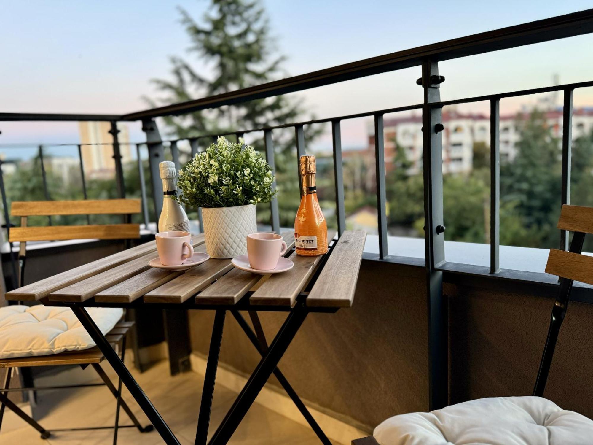Maria Luxury Apartment Skopje Esterno foto
