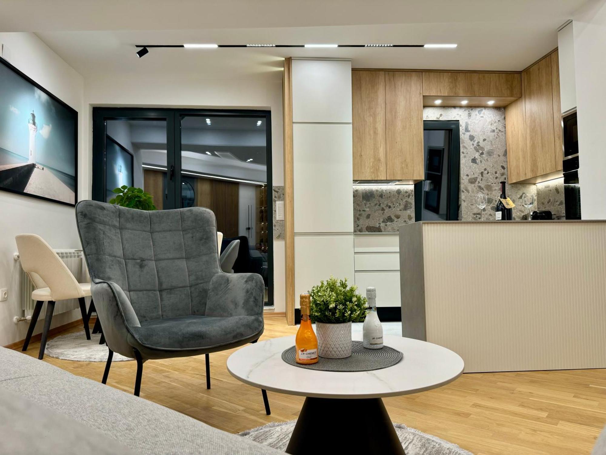 Maria Luxury Apartment Skopje Esterno foto